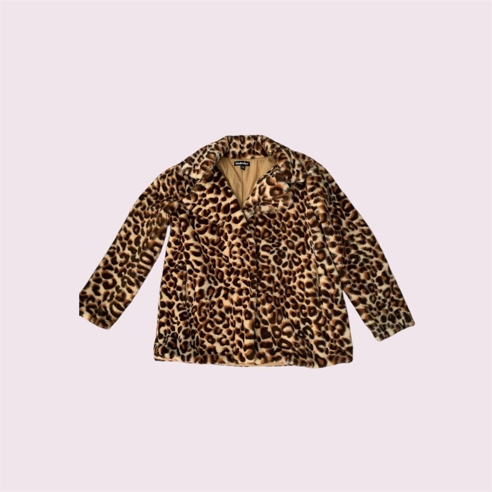 Fuzzy and soft cheetah jacket